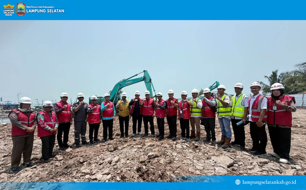 Kemenko Pangan Pantau Pembangunan Kampung Nelayan Merah Putih di Lampung Selatan